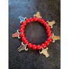 Bracelet en perle rouge pampilles taureaux multi colore